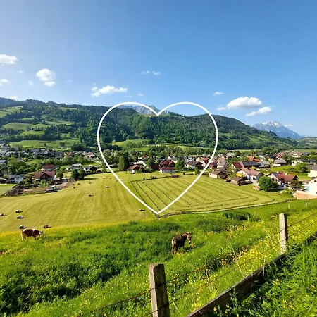 Charming House In Pruggern, Mountain View 別荘 プルークガーン