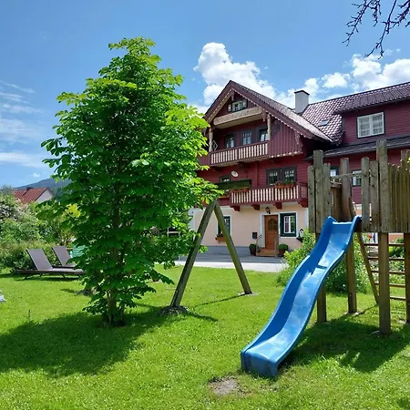 別荘 Charming House In Pruggern, Mountain View プルークガーン