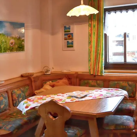 別荘 Charming House In Pruggern, Mountain View *