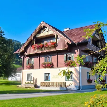 Charming House In Pruggern, Mountain View *