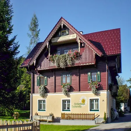 Charming House In Pruggern, Mountain View プルークガーン