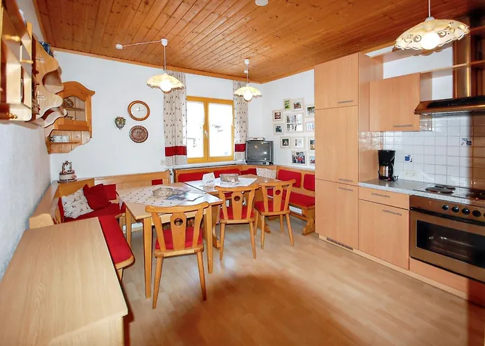 Charming House In Pruggern, Mountain View * Pruggern